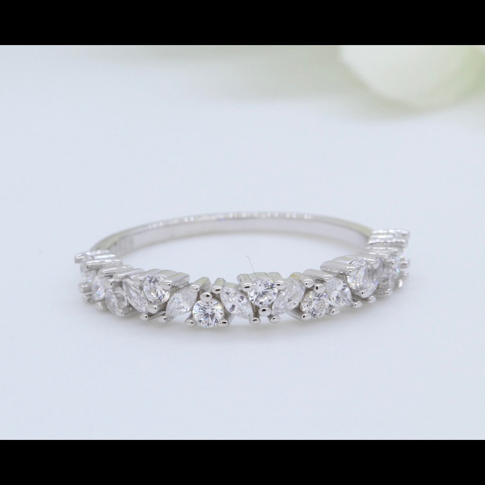 4mm Art Deco half eternity sterling silver